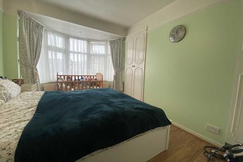 455 bedroom end of terrace house to rent - Brampton Grove, Kenton, Harrow