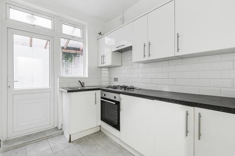 2 bedroom flat to rent - Belvoir Road East Dulwich SE22