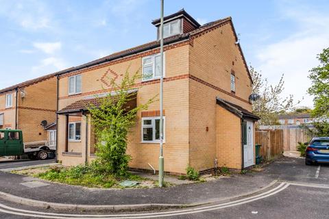 3 bedroom semi-detached house to rent - Blackstock Close,  Headington,  OX3