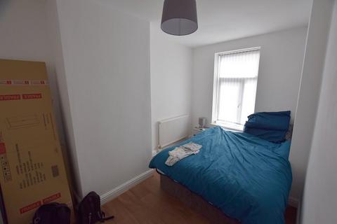 2 bedroom end of terrace house for sale, High Street, Brierfield BB9