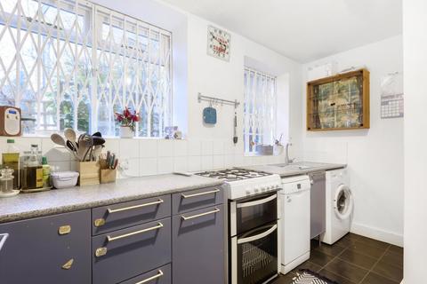 Flat D, 37 Central Hill, London, SE19 1BW