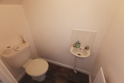 2 bedroom semi-detached house to rent - St. Johns Row, Middlesbrough, North Yorkshire, TS6