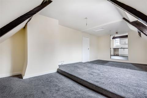 2 bedroom flat for sale, Haslemere, Surrey, GU27