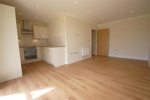 1 bedroom apartment to rent - St Catherines Close, Grand Drive, Raynes Park