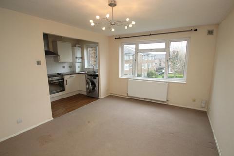 8 Glendower Crescent, Orpington, BR6 0UR