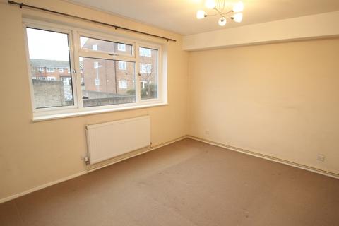 8 Glendower Crescent, Orpington, BR6 0UR