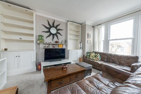 2 bedroom apartment for sale, Lushington Road, London, NW10