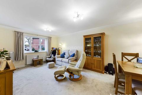 4 Maple Drive, Necton, Swaffham, PE37 8GA