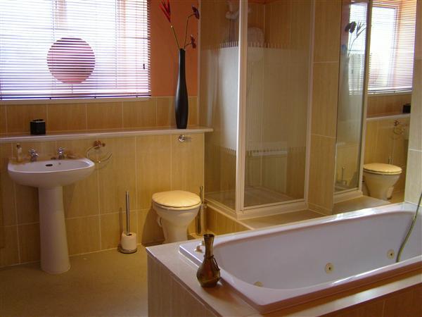 Upstairs Bathroom