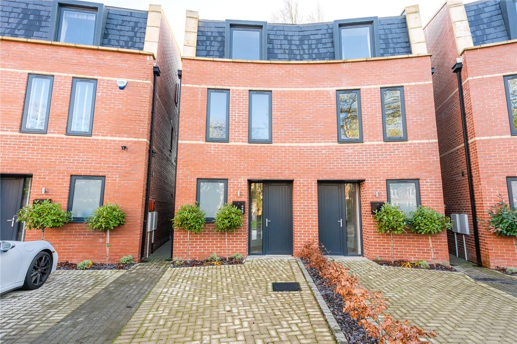 Welholme Avenue, Grimsby, DN32 4 bed semidetached house £330,000
