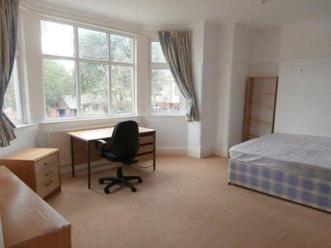 Kedleston-avenue-m14-5pt-909604