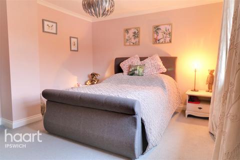 4 Aster Road, Ipswich, IP2 0NQ