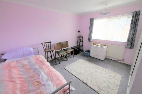 73 Kestrel Road, Ipswich, IP2 0RP