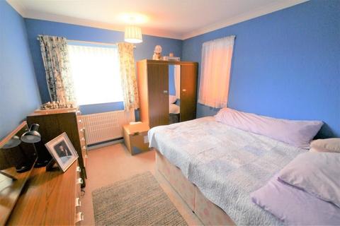 73 Kestrel Road, Ipswich, IP2 0RP