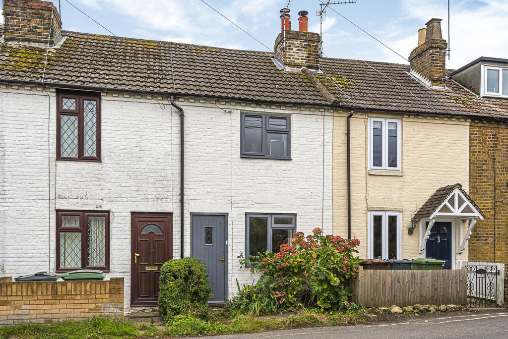 Lane, East Farleigh 2 bed terraced house £315,000
