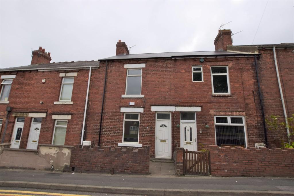 Gordon Terrace, Shield Row, Stanley 2 bed terraced house £500 pcm (£