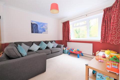73 Amherst Drive, Orpington, BR5 2ES