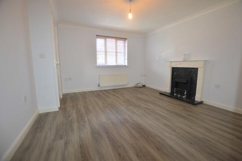 3 bedroom end of terrace house to rent, Bulrush Crescent, Bury St. Edmunds