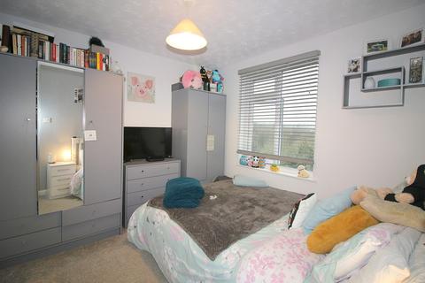 46 Castle View, St Stephens, Saltash, PL12 4RD