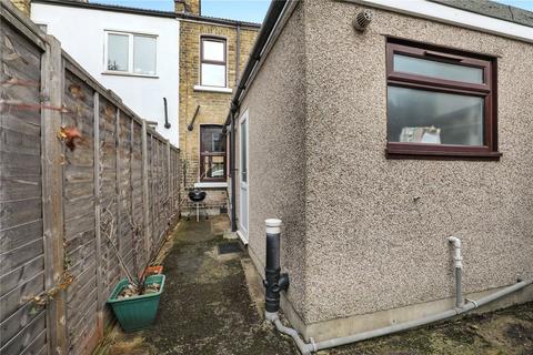 15 Worland Road, London, E15 4EY