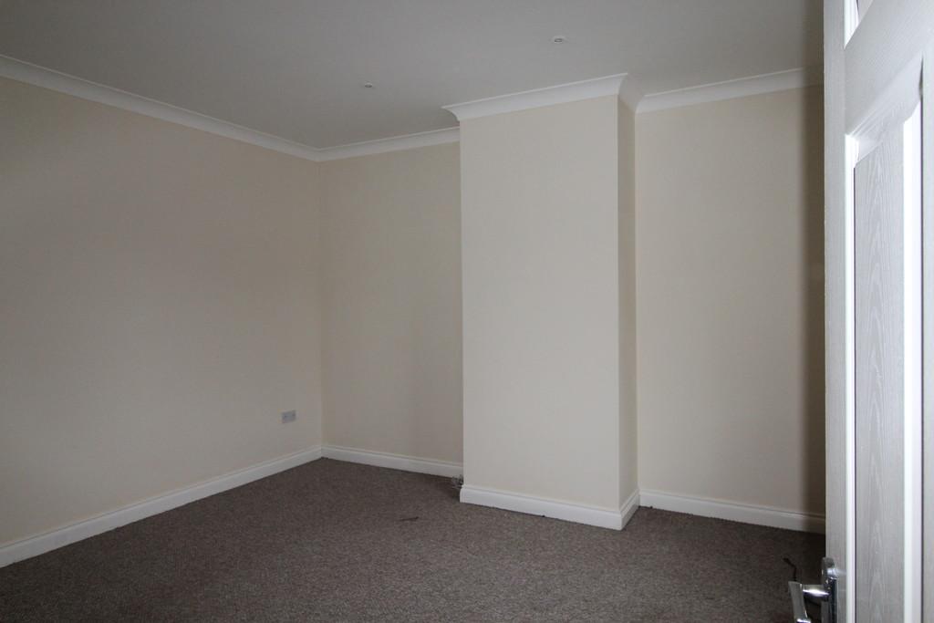 Hortonfield Drive, Washingborough 3 bed semidetached house to rent £