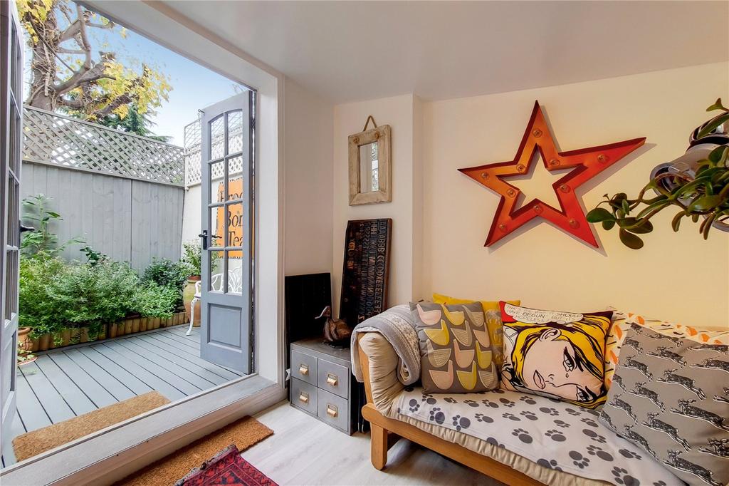 Studio House