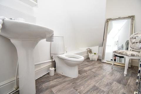 44 Breck Road, Blackpool, FY3 9DT