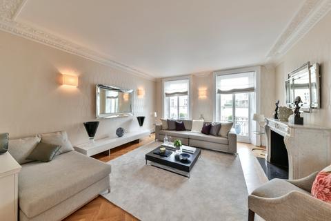 6 bedroom terraced house for sale - Wilton Place, London, SW1X