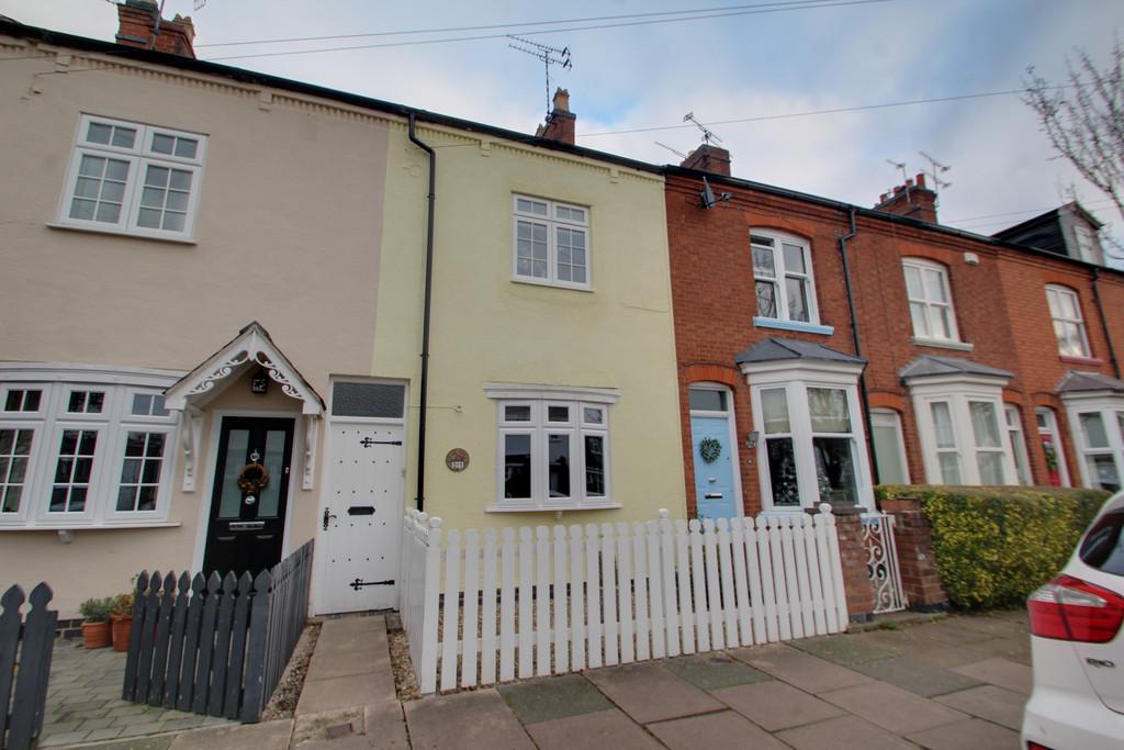 Knighton Church Road, Leicester 2 bed terraced house £850 pcm (£196 pw)