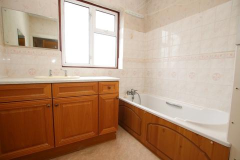 45 Arbuthnot Lane, Bexley, DA5 1EH