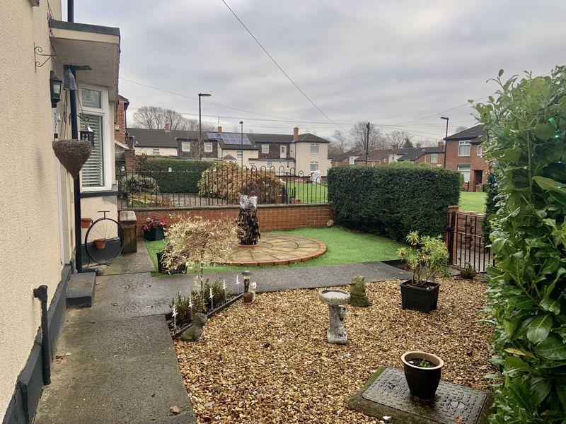 Fairways Avenue, Benton 2 bed semidetached house £160,000