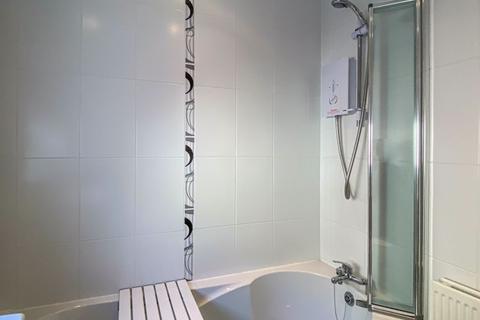36 Cherrington Drive, Walsall, WS6 6NE
