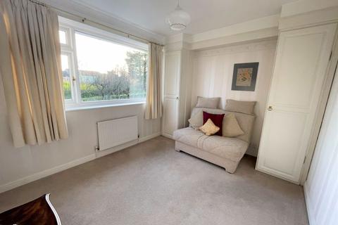 4 Longmeadow Close, Sutton Coldfield, B75 7SQ