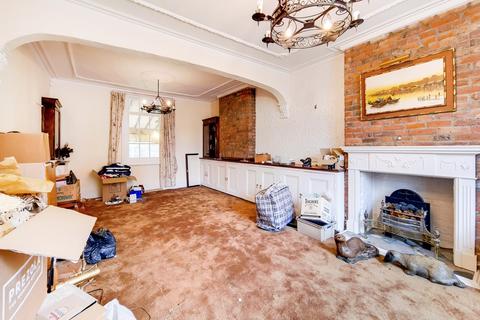 14 Westminster Road, London, W7 3TU