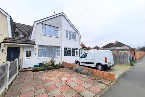 4 East Road, Feltham, TW14 8DQ