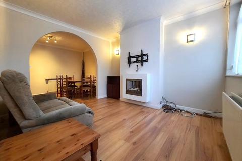 4 East Road, Feltham, TW14 8DQ