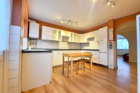 4 East Road, Feltham, TW14 8DQ