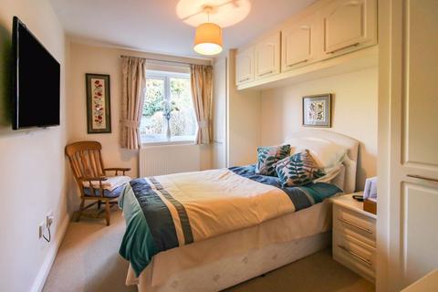 2 Compton Mews, Leek, ST13 5DE