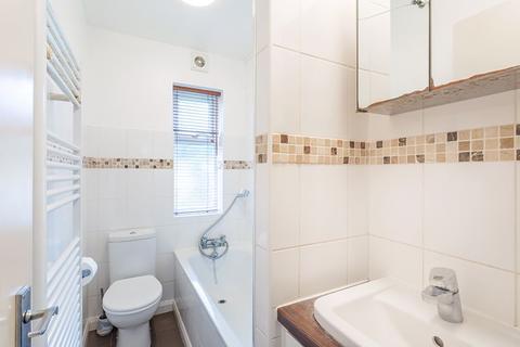 69 Speer Road, Thames Ditton, KT7 0PJ