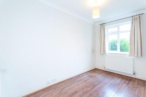 69 Speer Road, Thames Ditton, KT7 0PJ