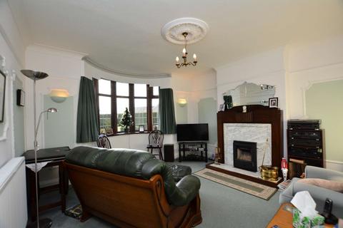 5 bedroom detached house for sale - Park Lane, Rothwell, Leeds