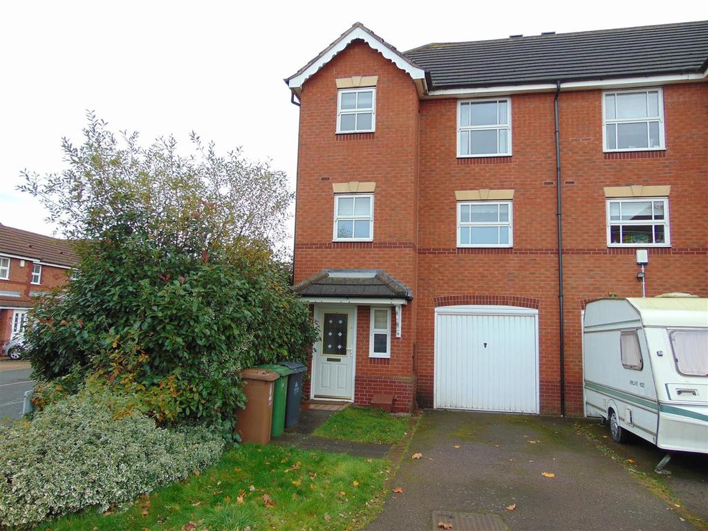 Westfield Drive, Aldridge 3 bed semidetached house £330,000