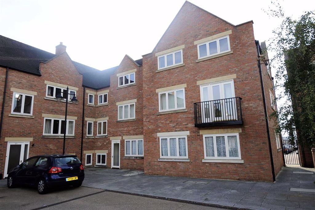 St Marys Paddock, Wellingborough 2 bed flat £675 pcm (£156 pw)