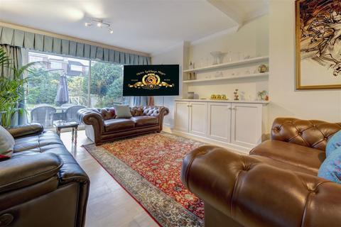 5 bedroom house for sale - Finchley Road, Golders Green, NW11