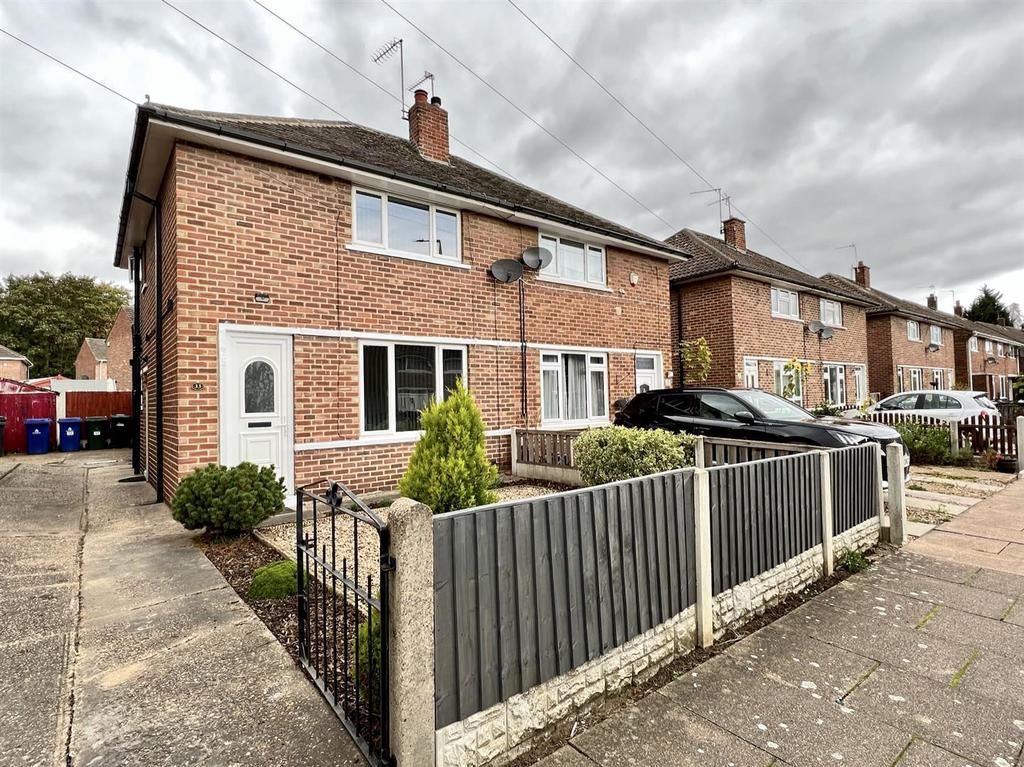 Levet Road, Cantley, Doncaster 2 bed semidetached house £599 pcm (£138 pw)