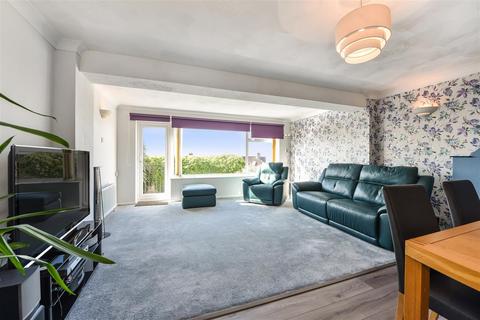 28 Anson Grove, Fareham, PO16 8JQ