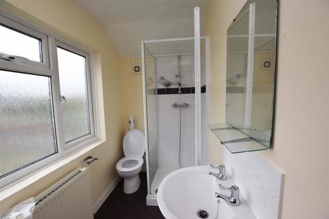 12 Balmoral Road, Gillingham, ME7 4PG