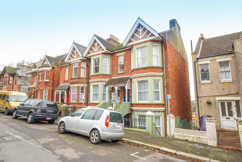 Nelson Road, Hastings 3 bed flat £225,000
