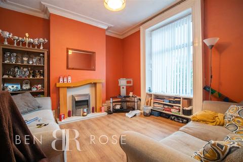 2 bedroom terraced house for sale - Park Road, Chorley