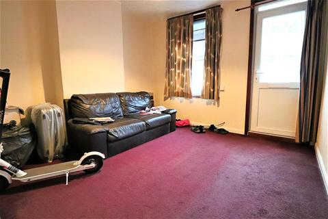 2 bedroom house for sale - Raglan Street, Lowestoft